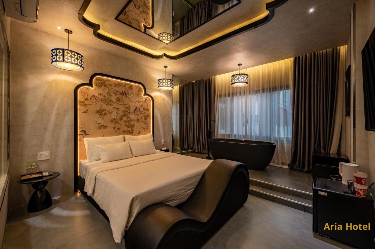 Aria Hotel Quan 10 Хошимін Екстер'єр фото